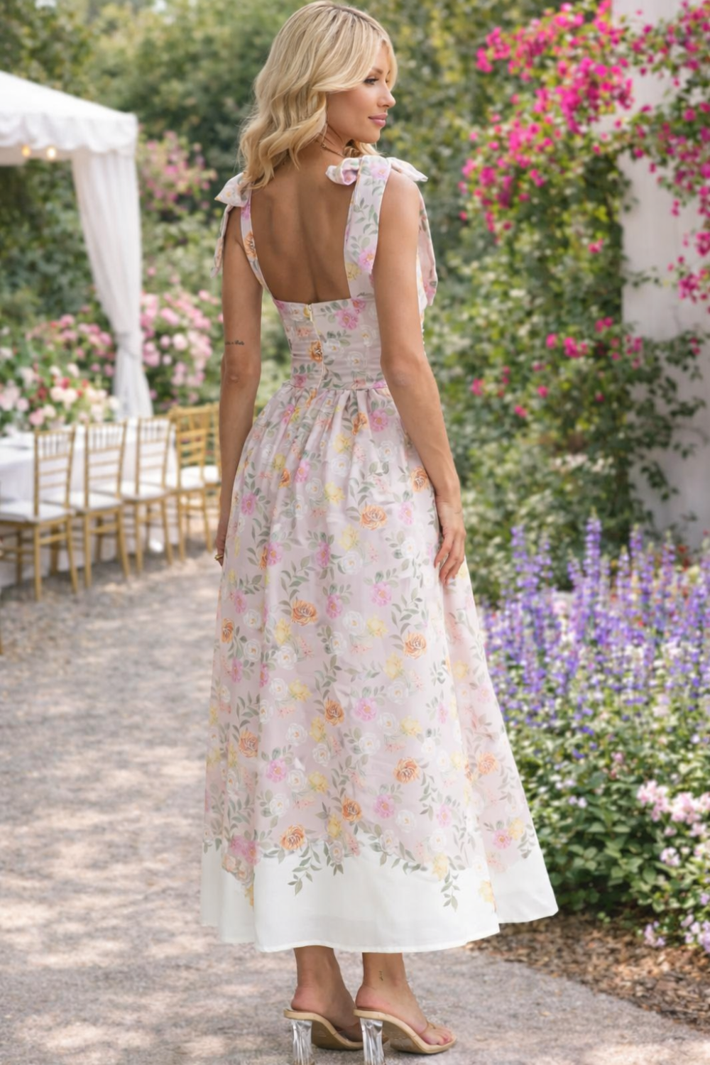 * Midi dress
* Square neck
* Tied straps
* Ruched
* Pleated
* Unlined
* Back zipper
* No stretch