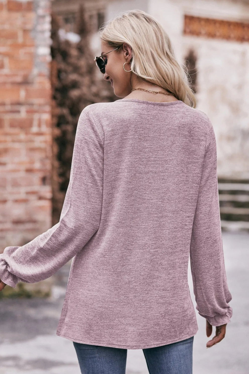 T-shirt, long sleeve, pullover, ruched, round neck, ruffled wrist, long, stretchy, back view