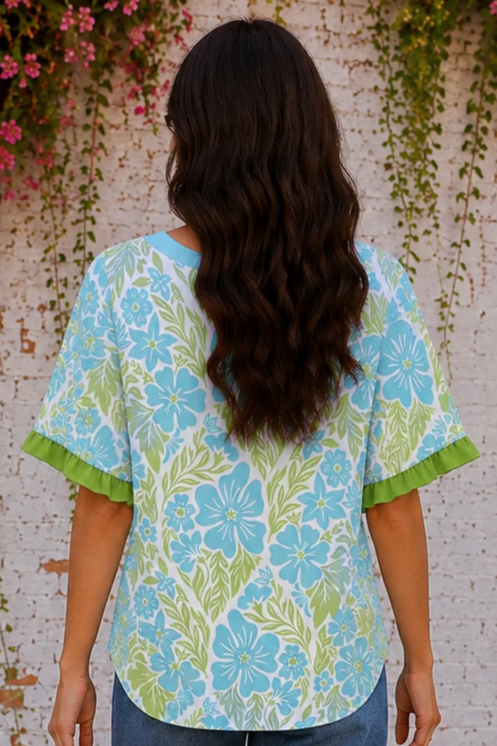* Pullover
* Round neck
* Half sleeve
* Color block
* Ruffled
* Floral print
* Round hem
* No stretch