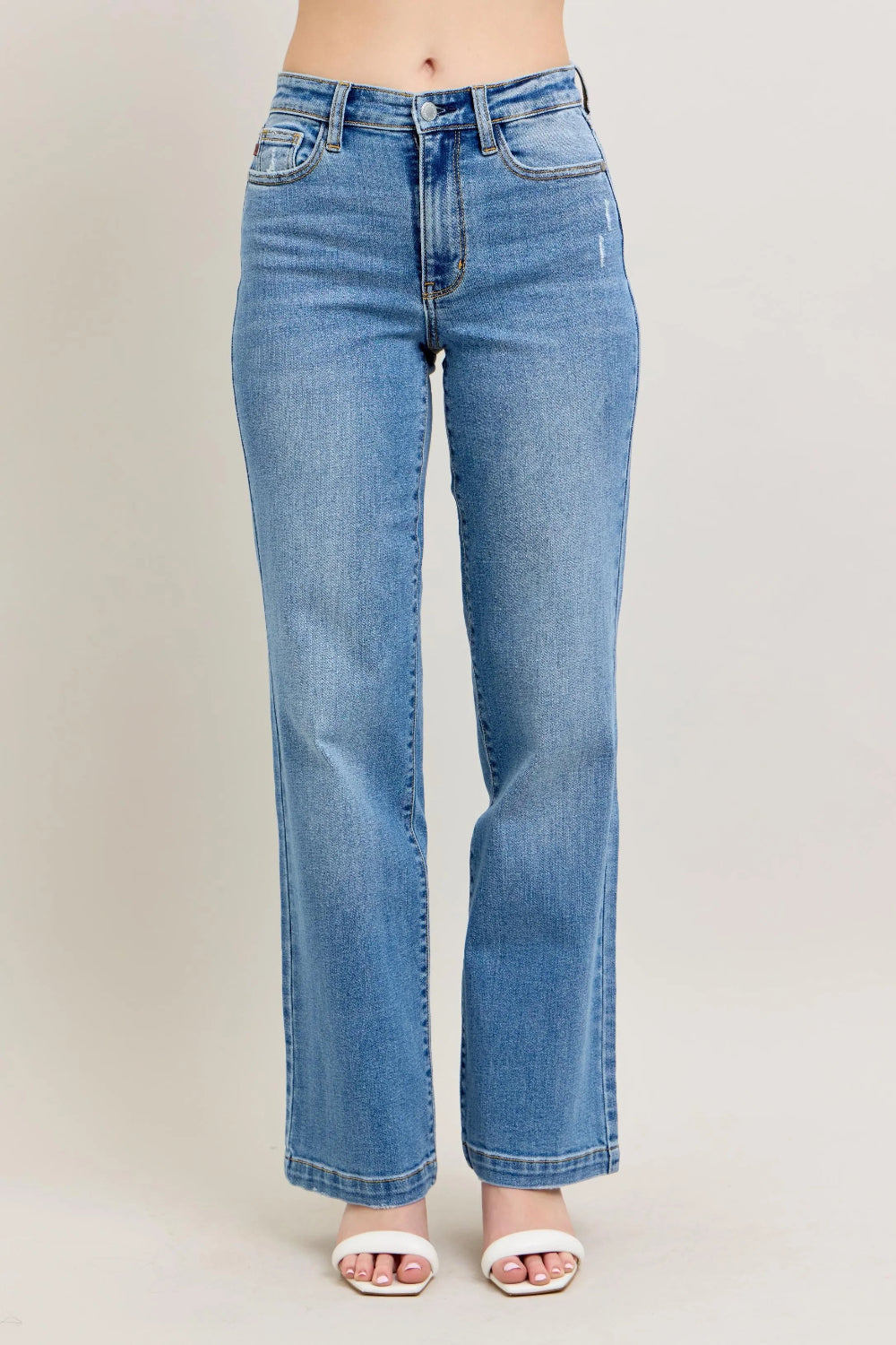 Judy Blue Jeans, full-size, high-rise, medium wash, straight let, 5 pocket, slightly stretchy front view