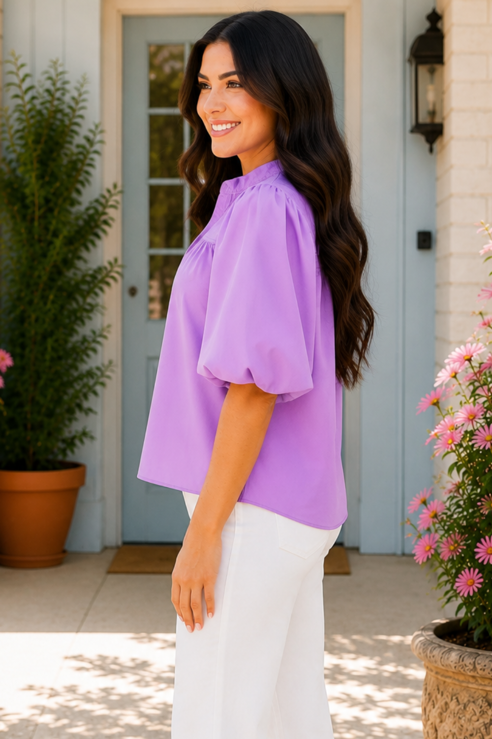* Notched neck
* Half puff sleeve
* Pleated
* No stretch
