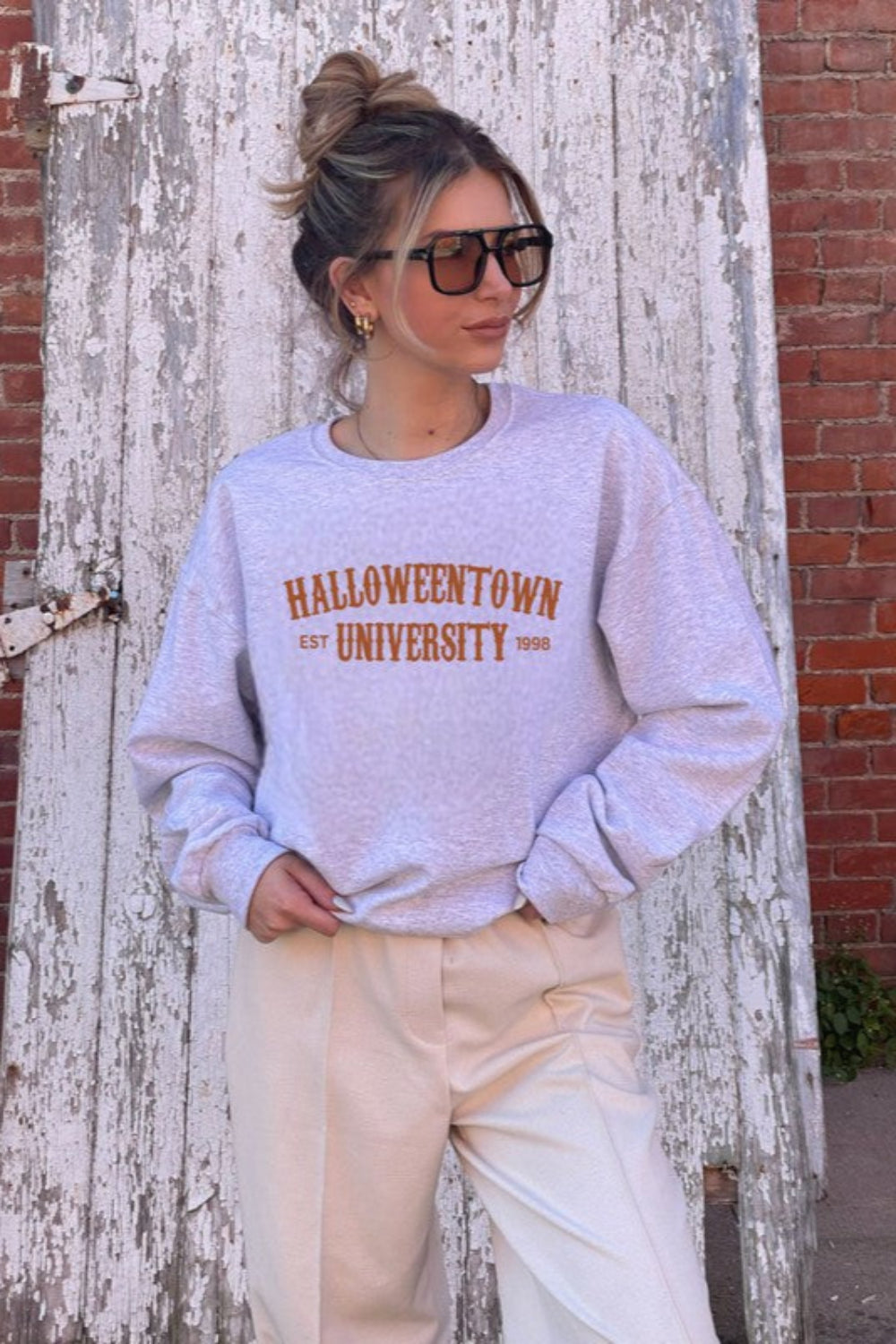 graphic sweatshirt, pullover, long sleeve, round neck, drop shoulder, oversized, several colors, front view