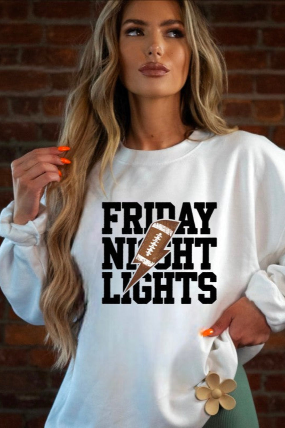 Graphic sweatshirt, long sleeve, pullover, crew neck, drop shoulder, fleece lining, oversized, slightly stretchy, front view