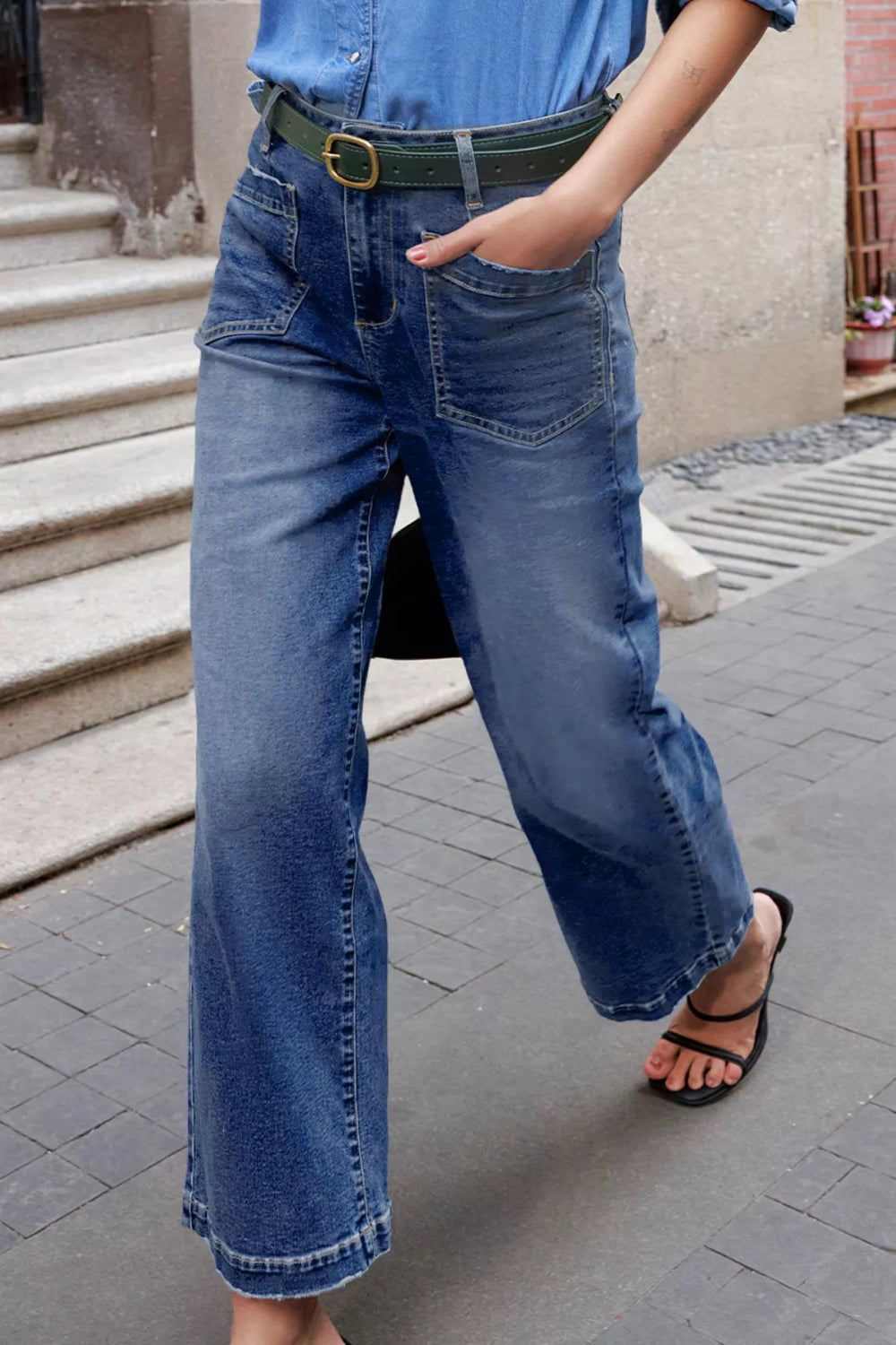 Jeans, high-waist, patch pocket, straight leg, raw hem, pocketed, belt loops, button/zipper closure, vintage wash, some stretch, front view