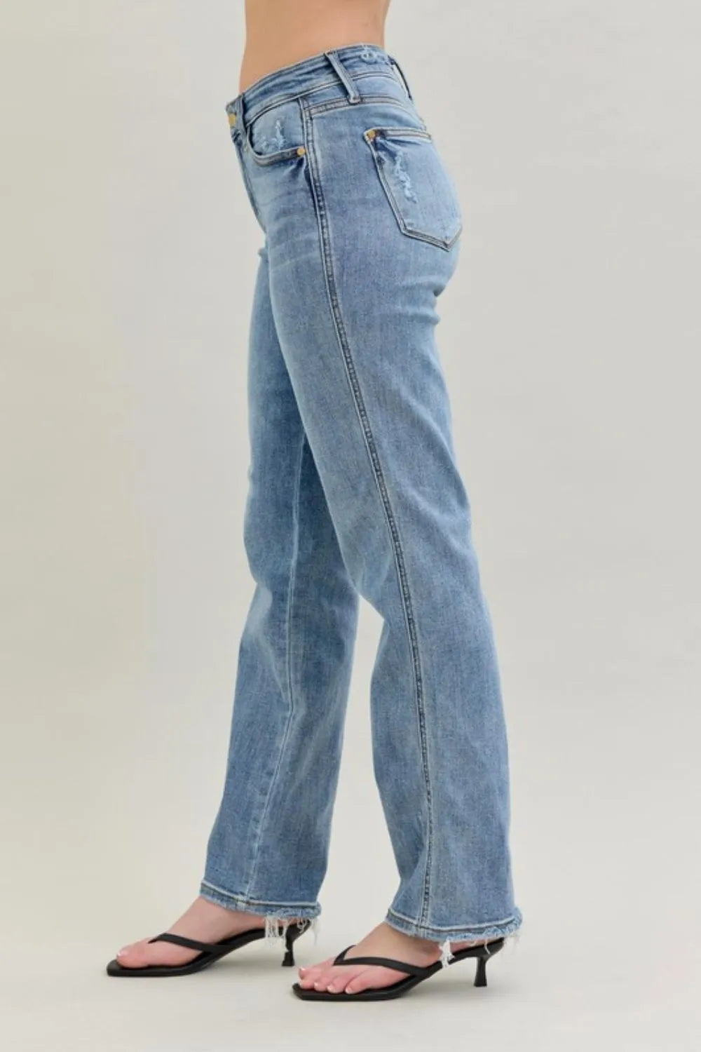 pocketed, raw hem, high-rise, straight leg, moderate stretch, medium wash dad Judy Blue Jeans side view