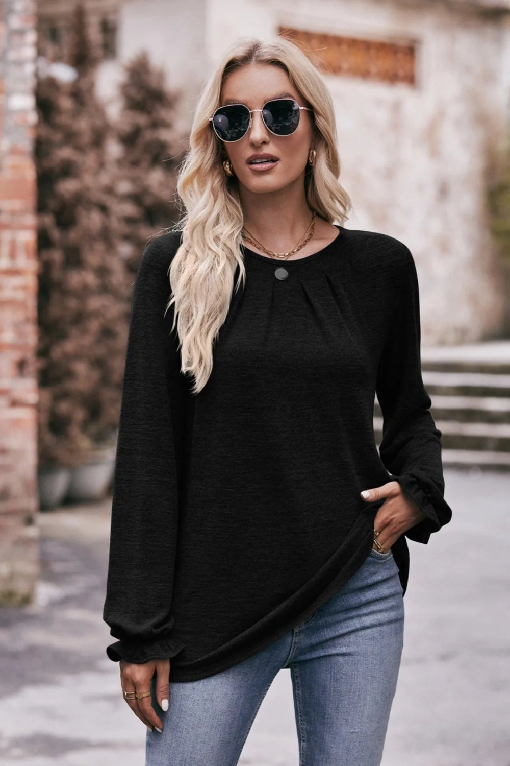 T-shirt, long sleeve, pullover, ruched, round neck, ruffled wrist, long, stretchy, front view