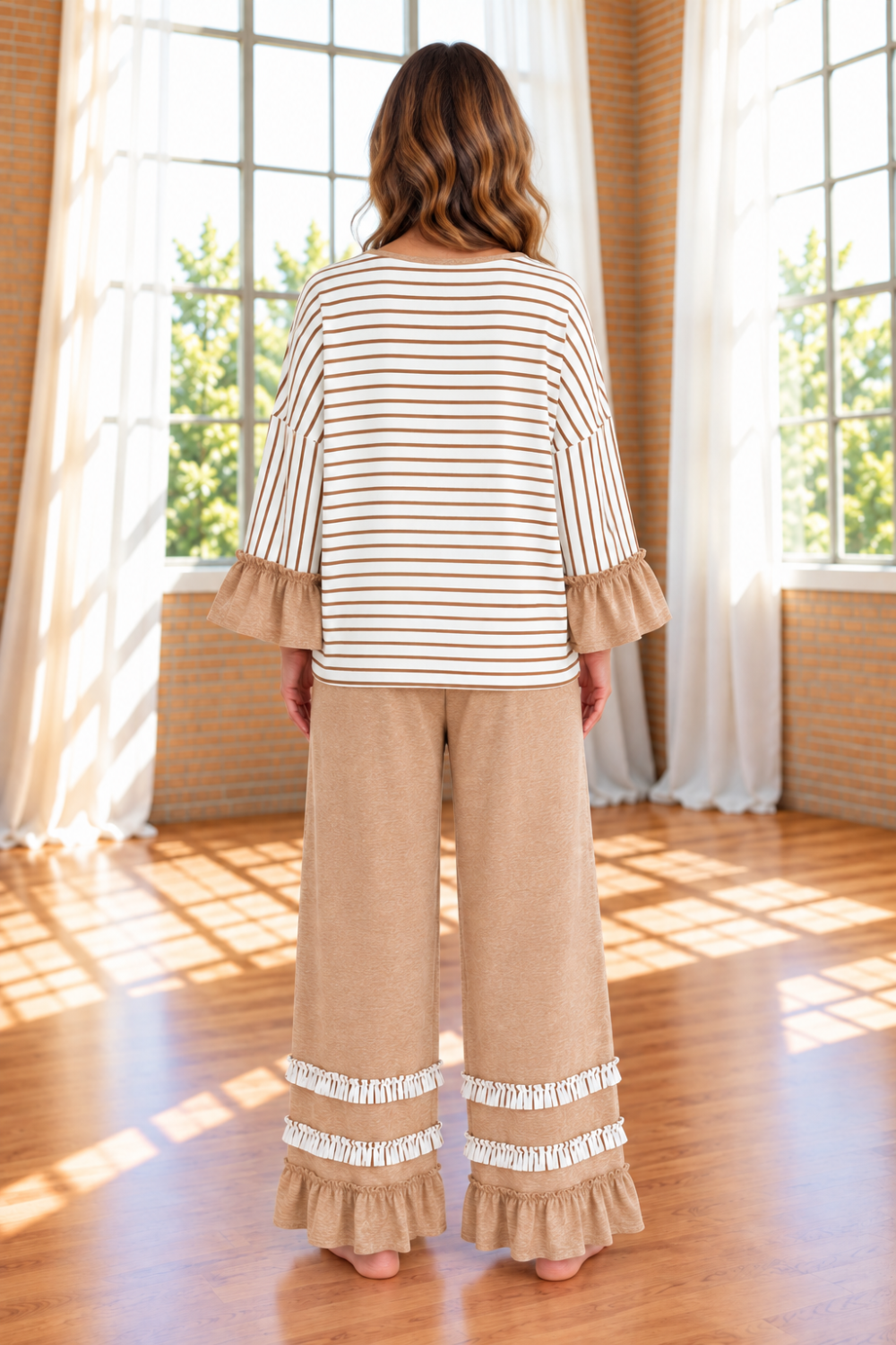 * Two-piece pant set
* Striped
* V-neck
* Long sleeve
* Drop shoulder
* Ruffled cuffs
* Side slit
* Elastic waist
* Drawstring
* Pocketed
* Ruffled
* Contrast trim
* Moderate stretch
