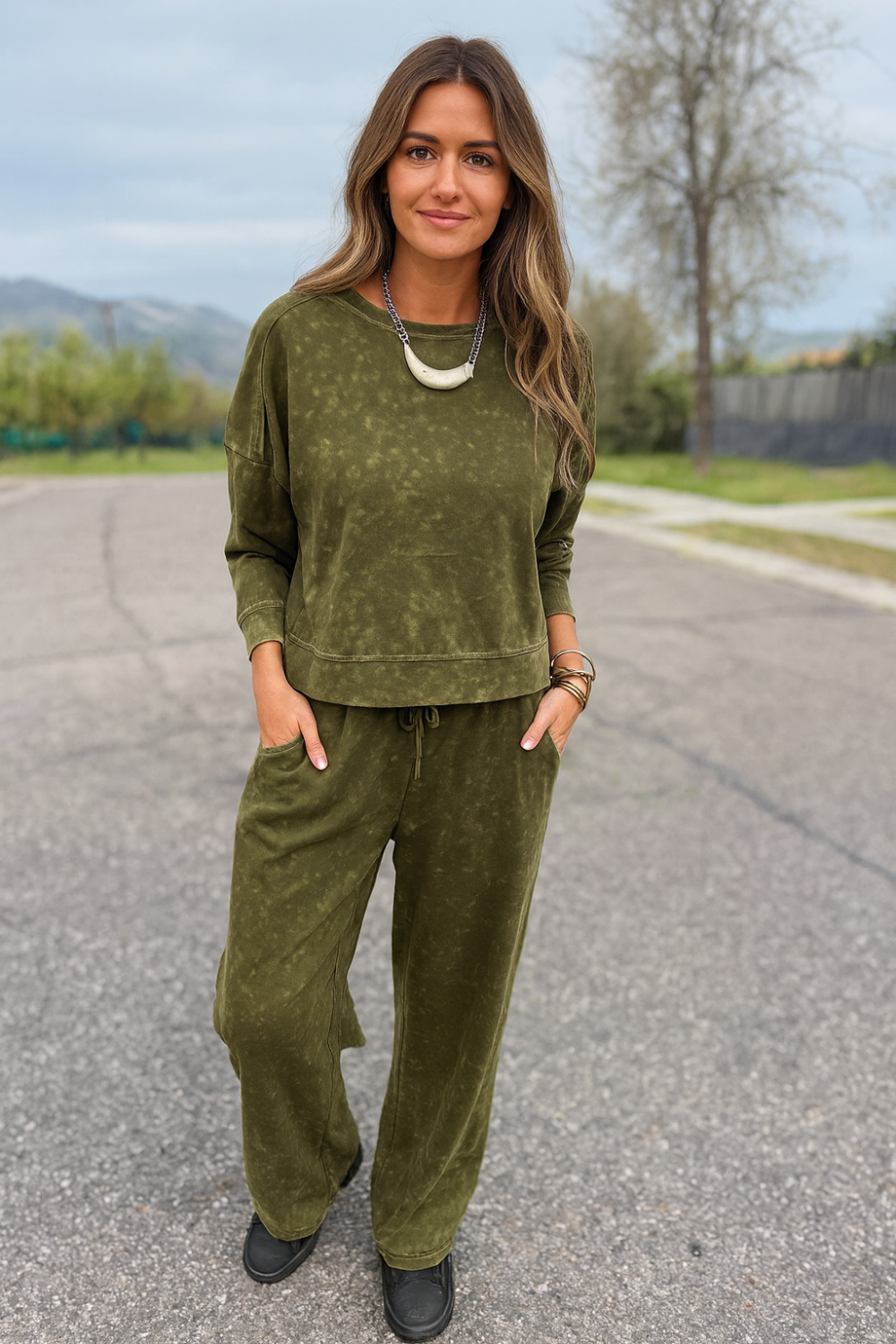 Two-piece pant set, pullover, long sleeve, drop shoulder, round neck, exposed seam,  side slit, elastic waist, drawstring, pocketed, stretchy, front view
