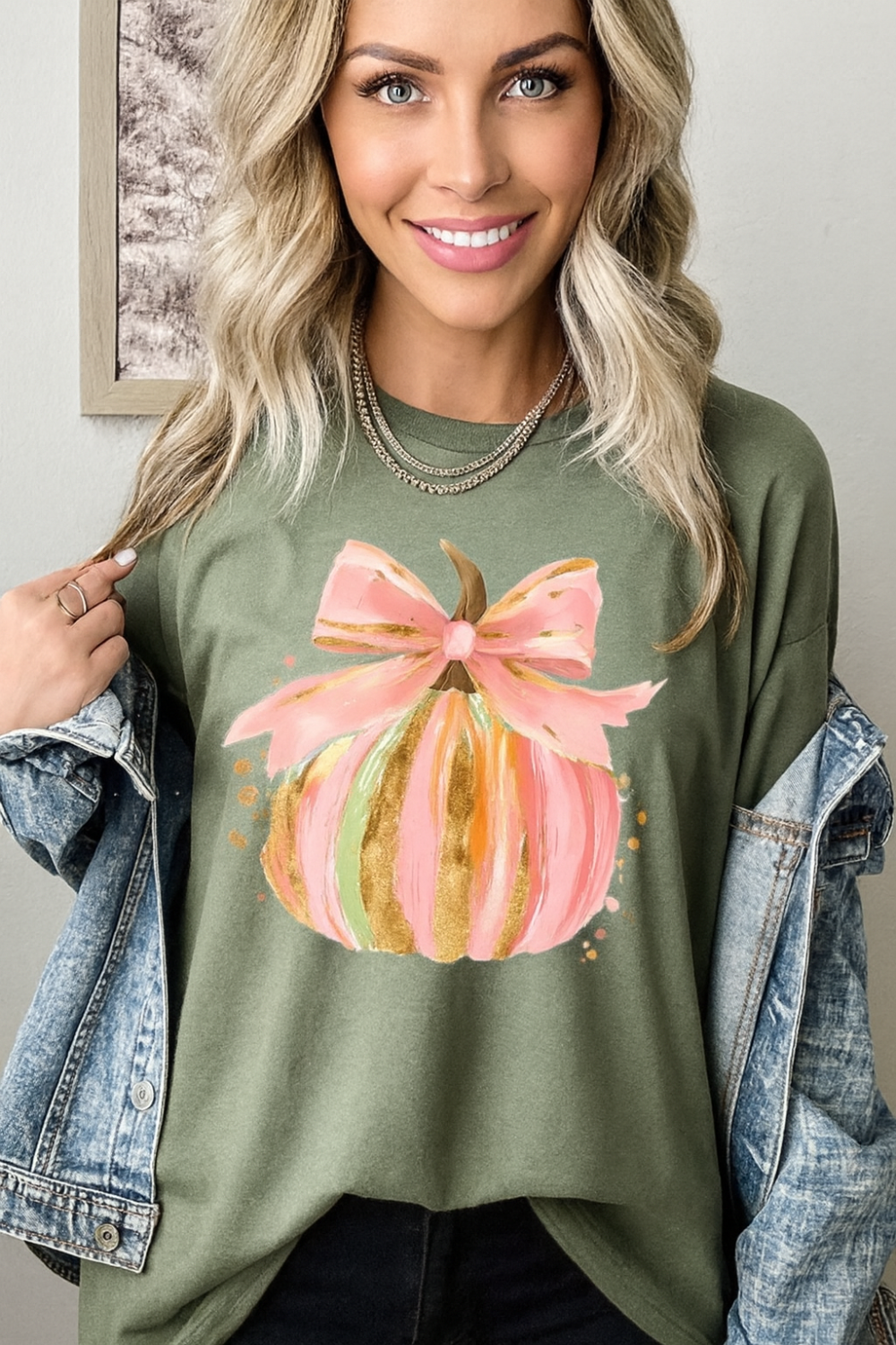 Graphic T-shirt , short sleeve, crew neck, pullover, DTF print, brushstroke pumpkin, slightly stretchy, front view