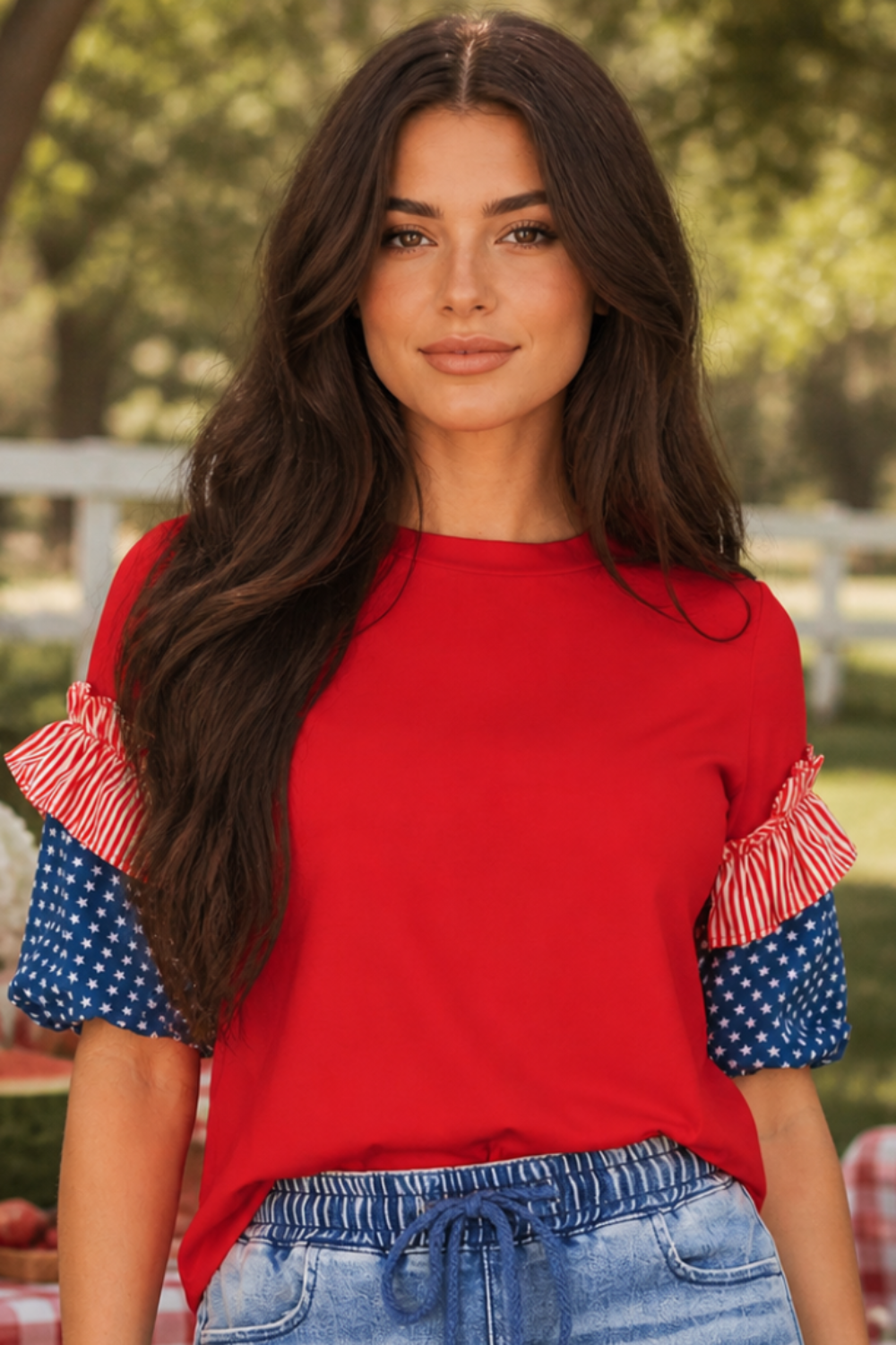 * Round neck
* Puff sleeves
* Ruffles
* Short sleeve
* Stars & stripes
* Slightly stretchy