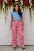 * Leopard print
* High-waist
* Wide-leg
* Frayed hem
* Button/zipper closure
* Pocketed
* Belt loops
* Some stretch
