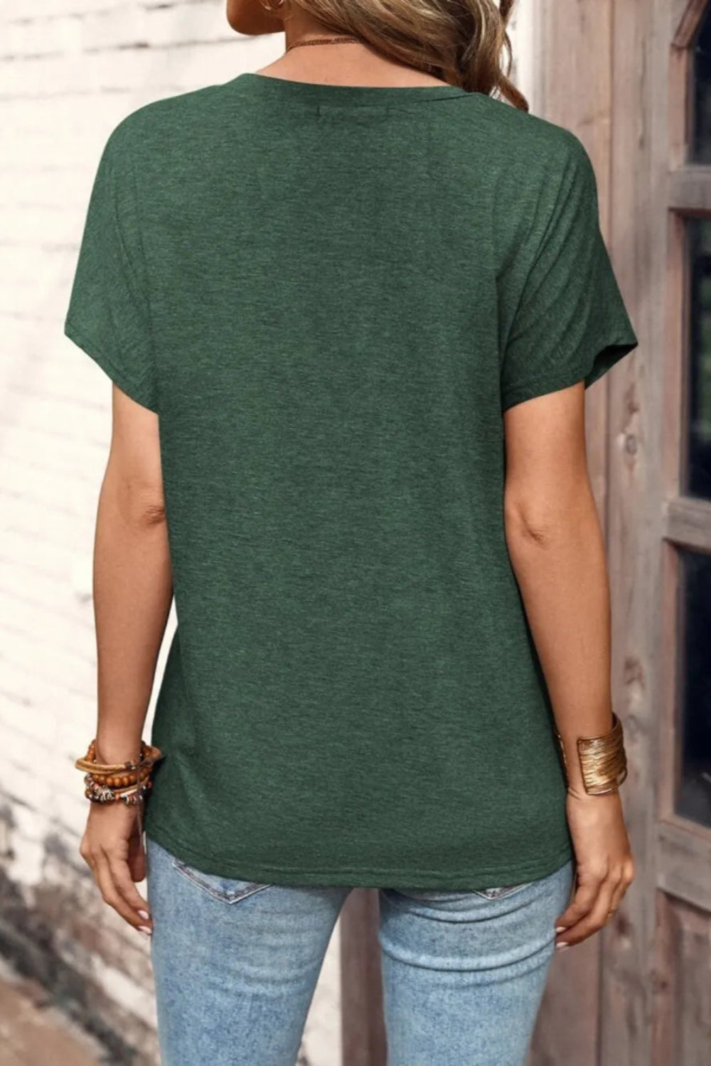 Blouse, short sleeve, pullover, round neck, half buttoned, opaque, no stretch, back view