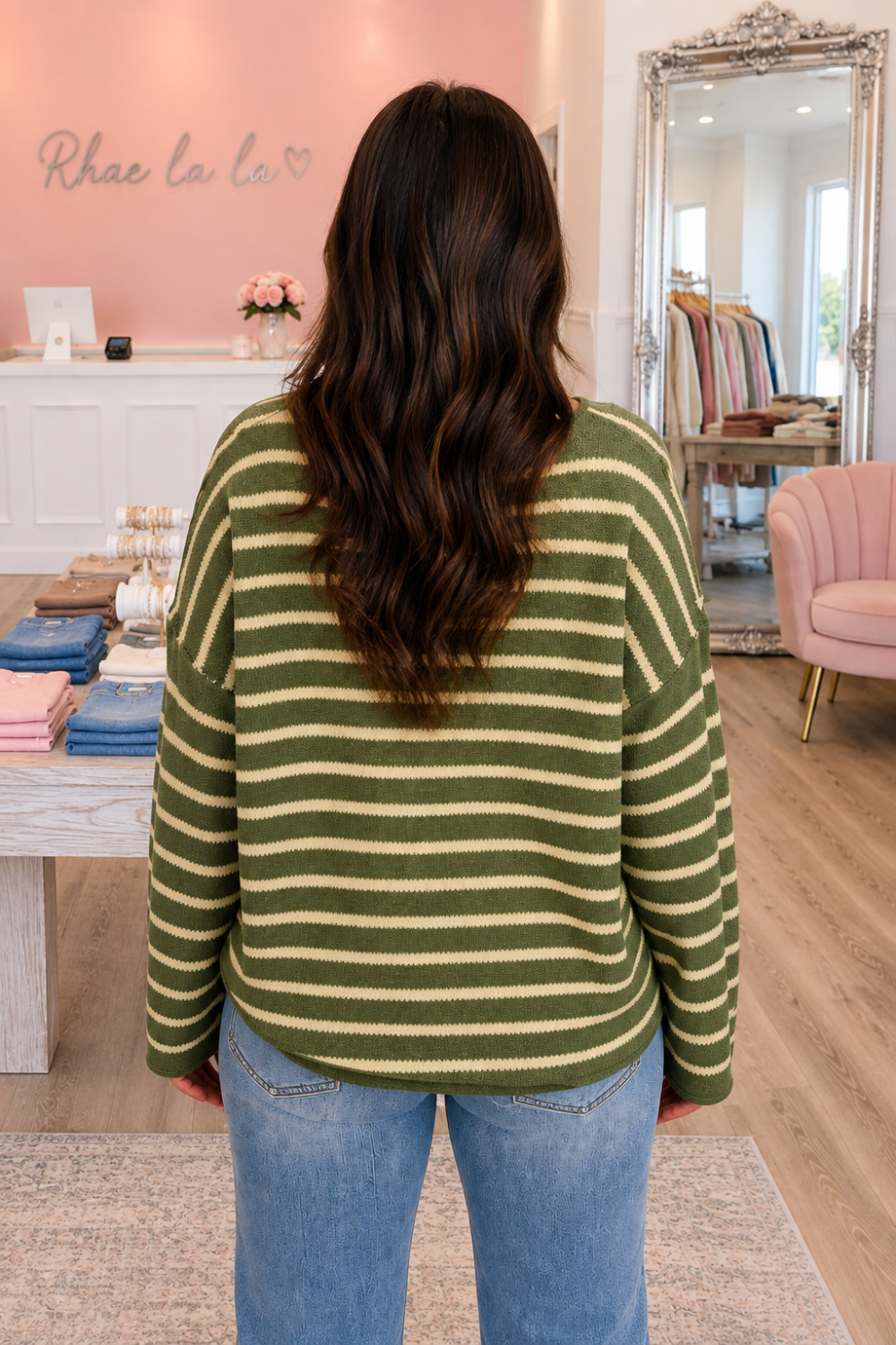 * Striped sweater
* Round neck
* Drop shoulder
* Long sleeve
* Exposed seam
* Slightly stretchy