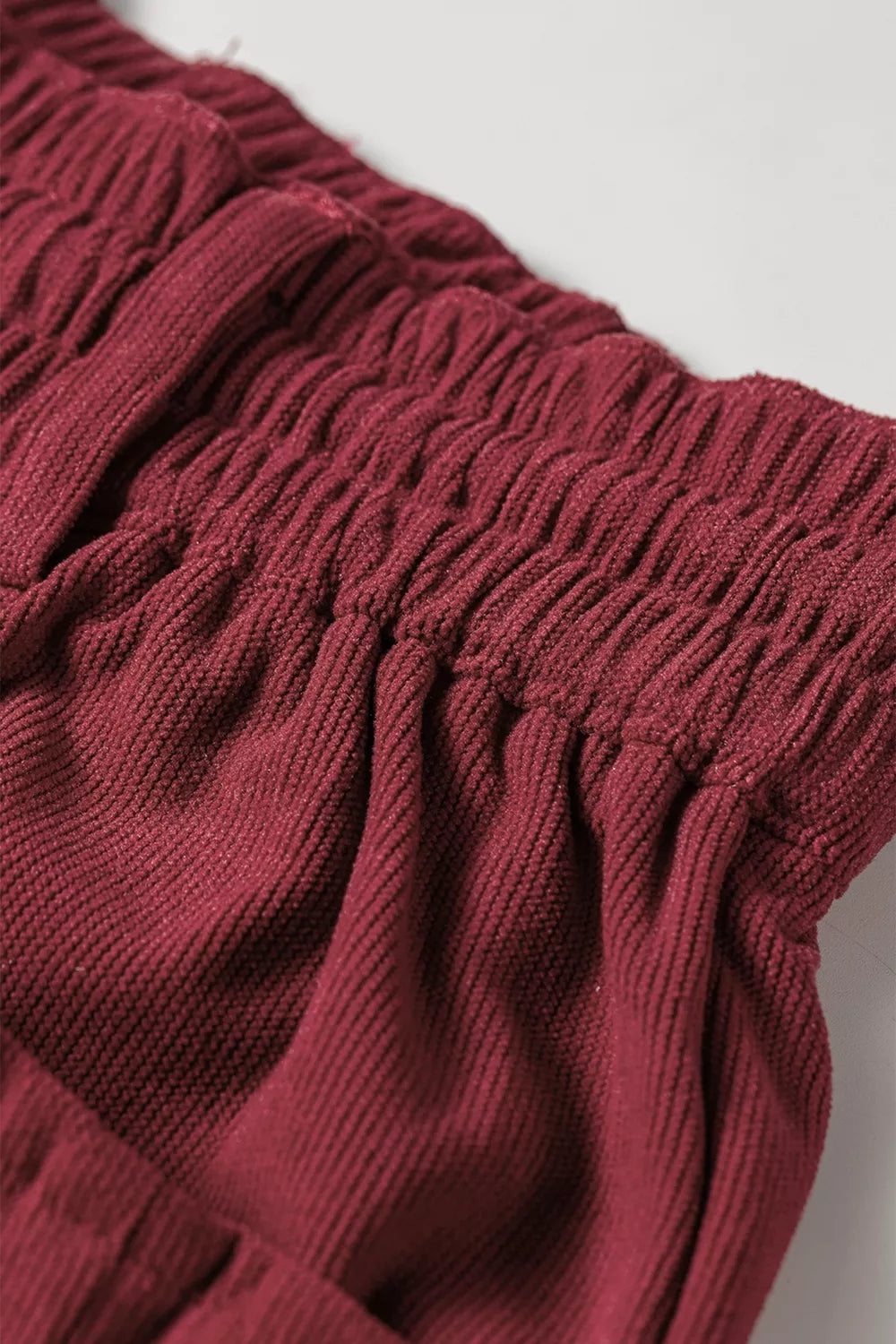 * Pants
* Corduroy
* Elastic waist
* Drawstring
* Pocketed
* Loose fit
* Slightly stretchy