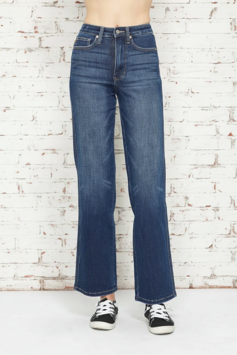 Judy Blue Jeans, full-size, high-rise, tummy control, straight leg, pocketed, belt loops, button/zipper closure, dark vintage wash, stretchy, front view