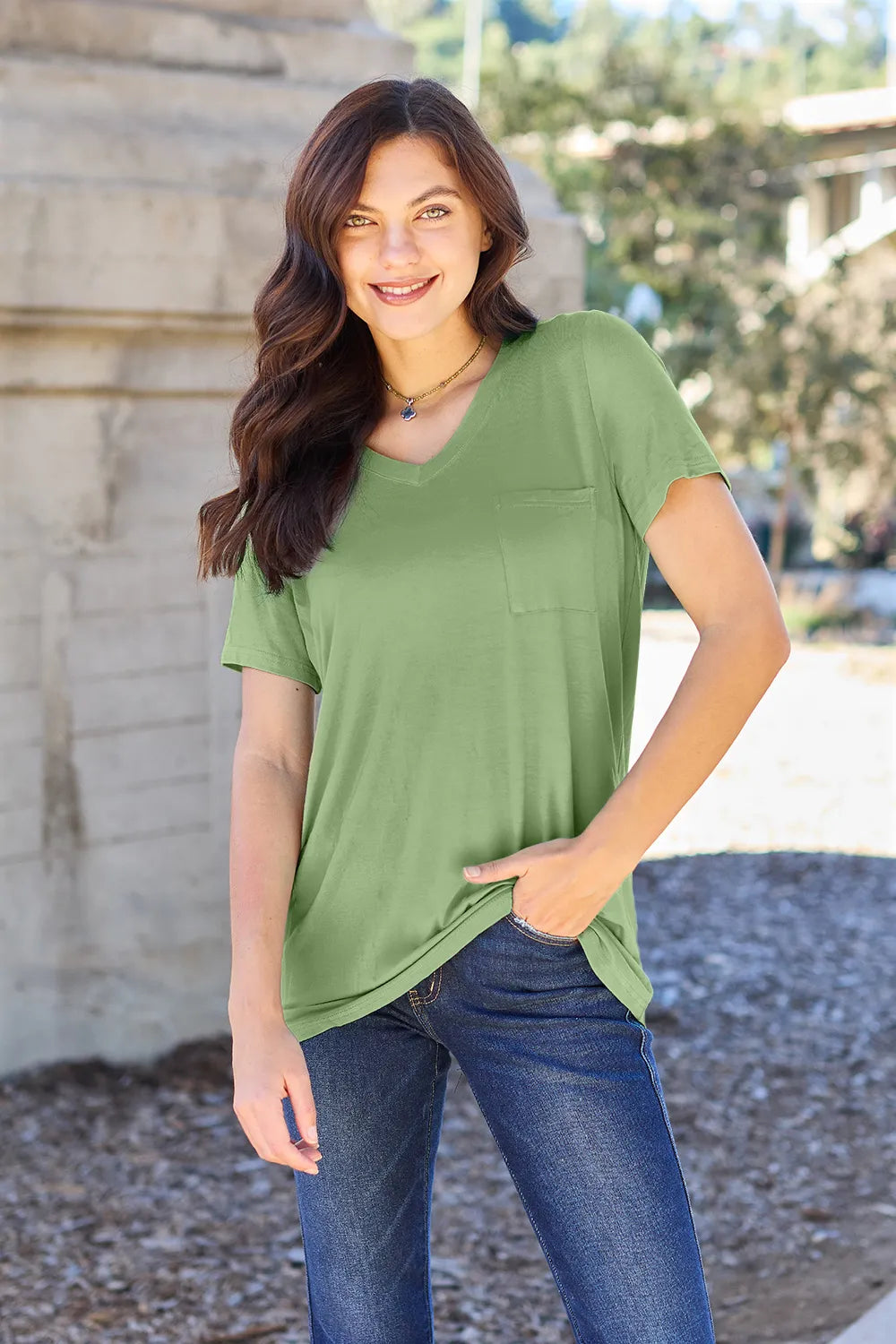 T-shirt, bamboo, v-neck, short sleeve, front pocket, opaque, slightly stretchy front view