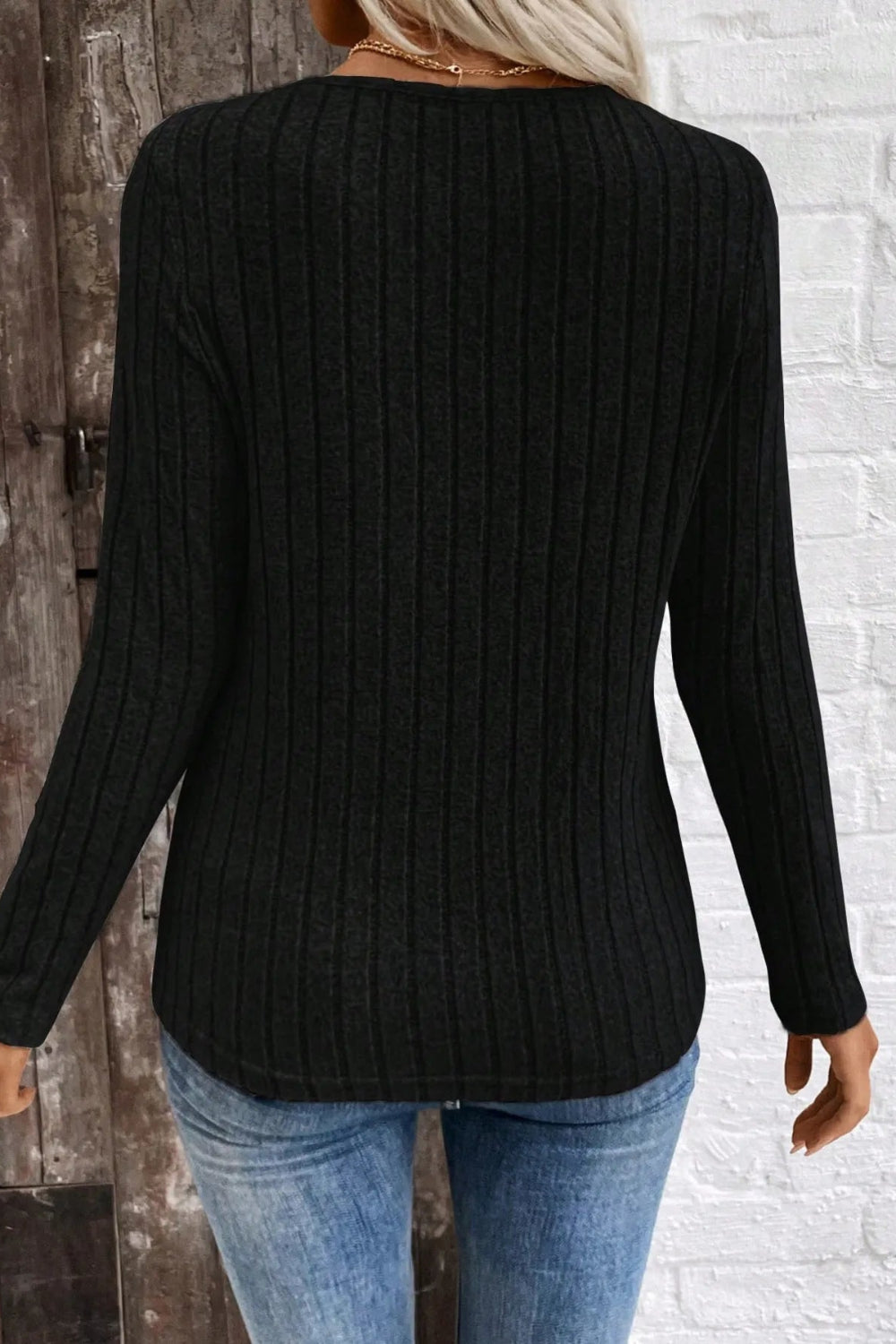 T-shirt, v-neck, long sleeve, ribbed, rounded hem, some stretch, back view