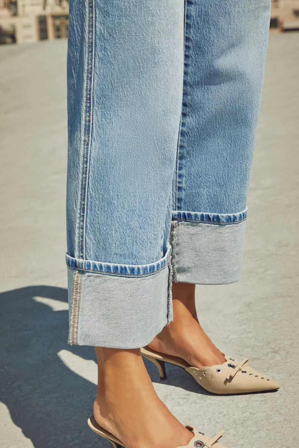 Jeans, high-waist, vintage wash, straight leg, 5 pocket detail, button/zipper closure, belt loops, slightly stretchy, close up view