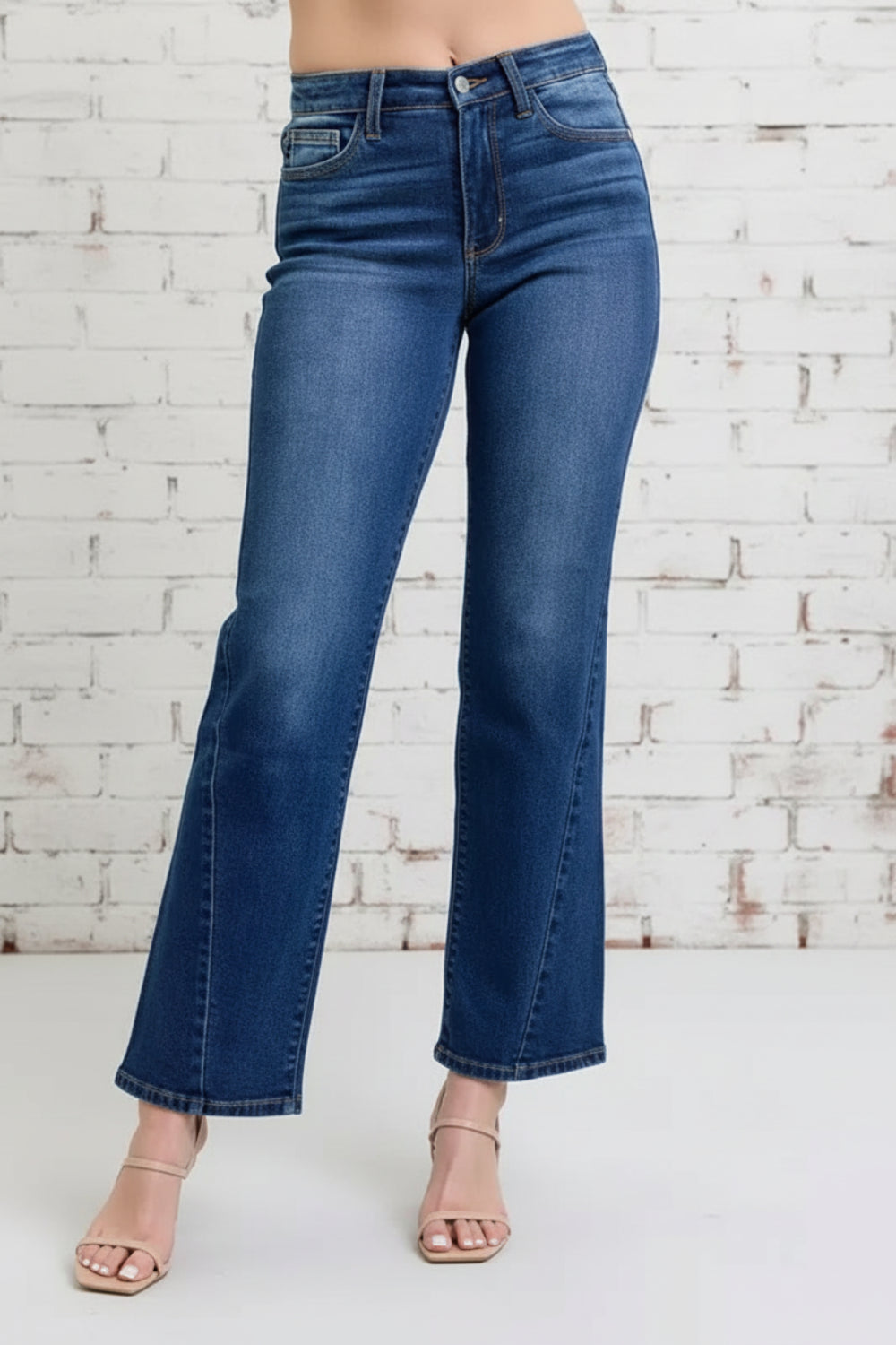 Judy Blue Jeans, full-size, side seam detail, straight let, medium vintage wash, pocketed, belt loops, button/zipper closure, stretchy, front view