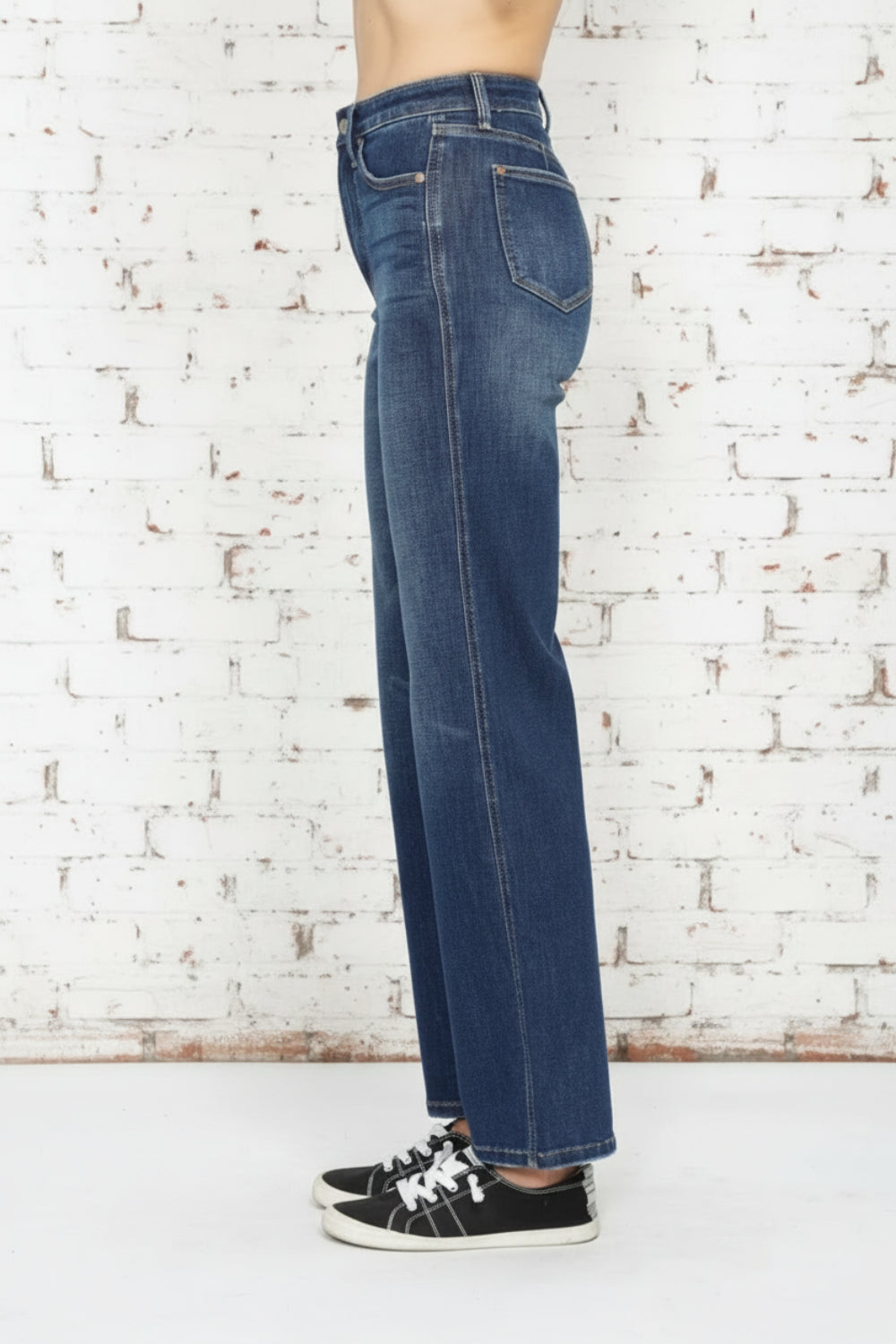 Judy Blue Jeans, full-size, high-rise, tummy control, straight leg, pocketed, belt loops, button/zipper closure, dark vintage wash, stretchy, side view