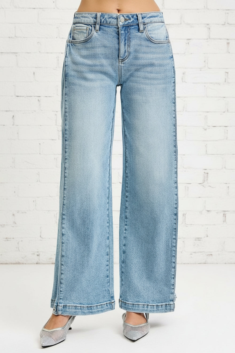 Risen Jeans, Mid-rise, wide barrel, transferable, leg snap, closed hem, medium washed, belt loops, button/zipper closure, pockets, slightly stretchy, front view