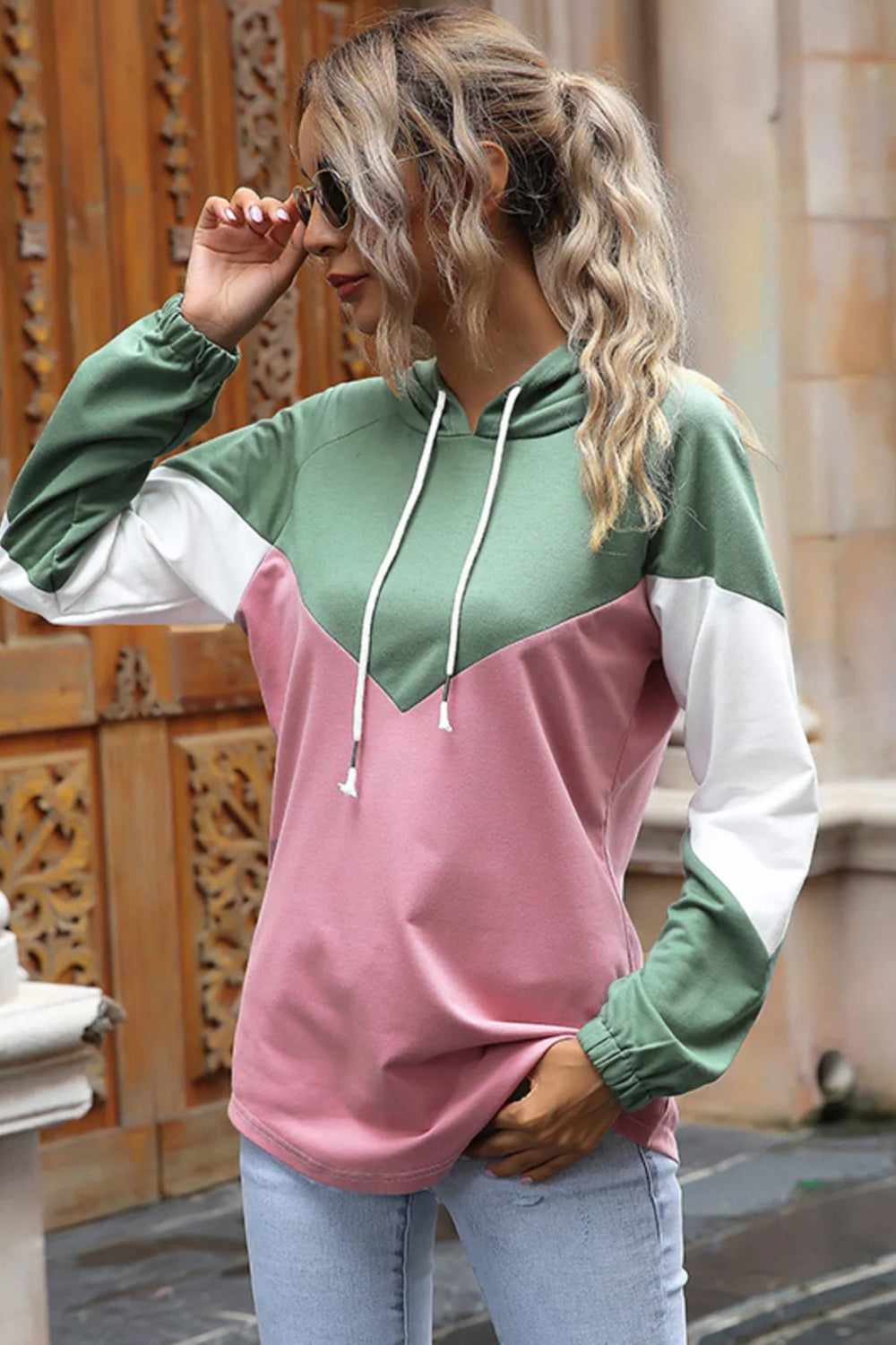 Hoodie, long sleeve, raglan sleeve, elastic wrist, multi-colored, scalloped hem, hooded, drawstring, stretchy, front view