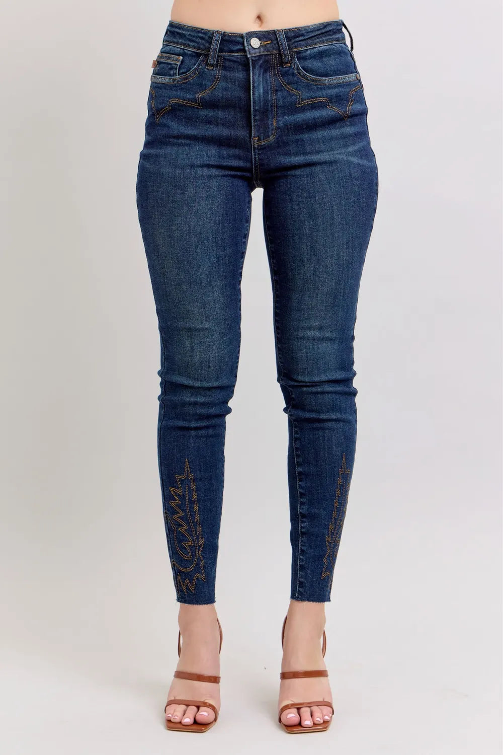 Judy Blue Jeans, full-size, high-rise, skinny, dark wash, pocketed, belt loops, button/zipper closure, embroidered, stretchy, front view