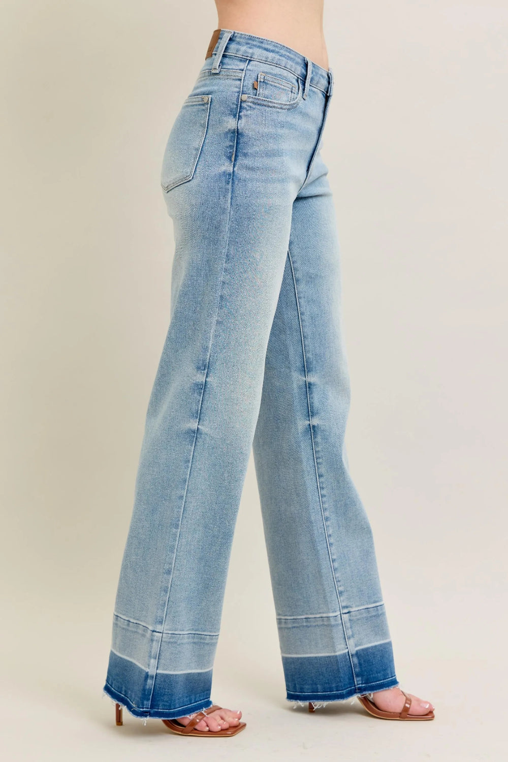 JUDY BLUE FULL-SIZE MID-RISE RELEASE HEM WIDE LEG JEANS