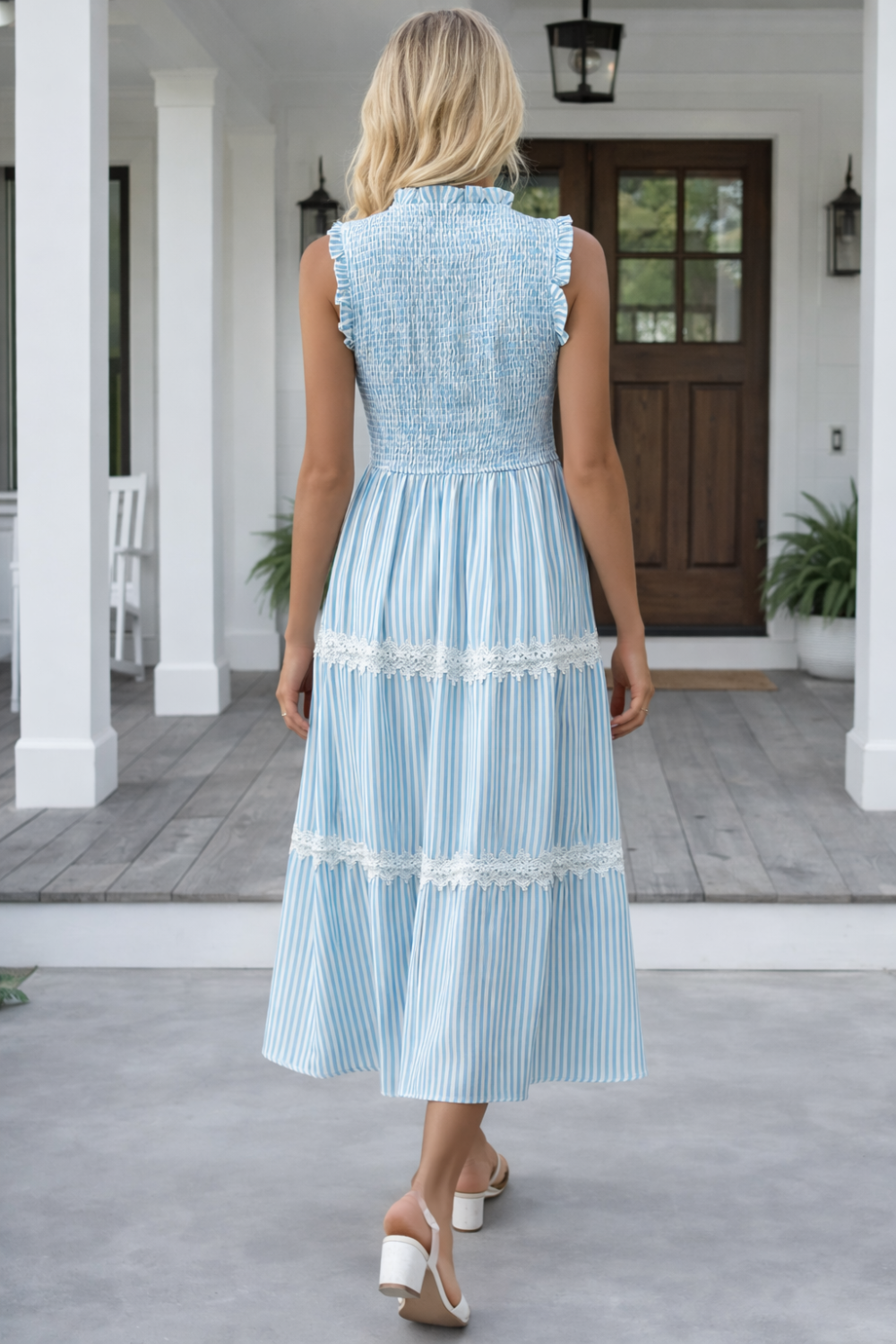 * Midi Dress
* Smocked
* Sleeveless
* Lace
* Tiered
* Round neck
* Unlined
* Stretchy