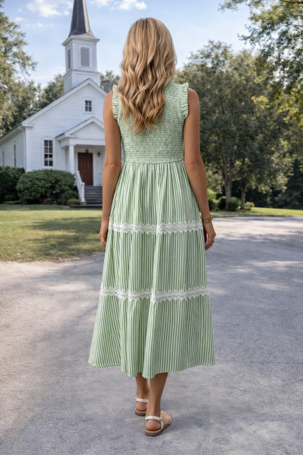 * Midi Dress
* Smocked
* Sleeveless
* Lace
* Tiered
* Round neck
* Unlined
* Stretchy