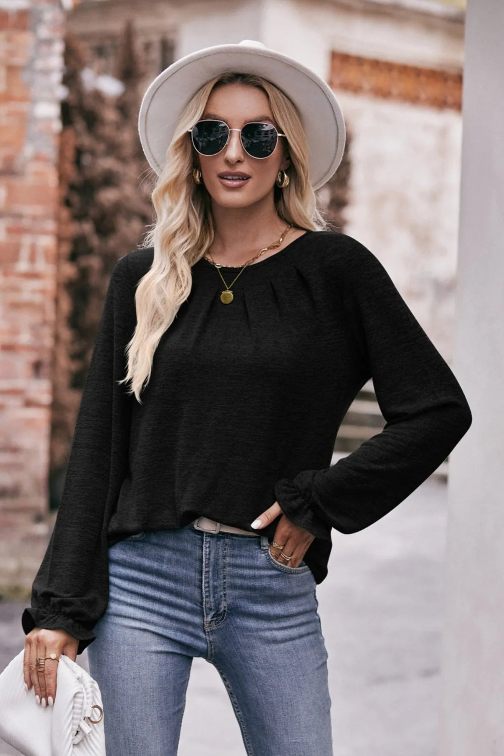 T-shirt, long sleeve, pullover, ruched, round neck, ruffled wrist, long, stretchy, front view
