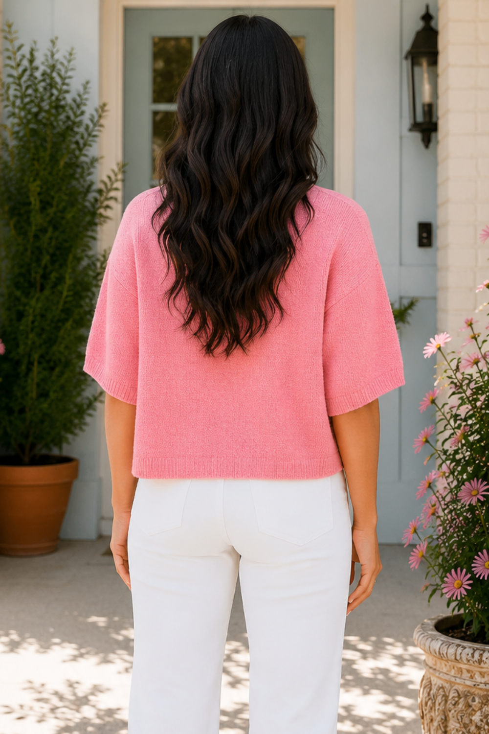 * Round neck
* Half sleeve
* Drop shoulder
* Buttoned
* Boxy knit
* Slightly stretchy
