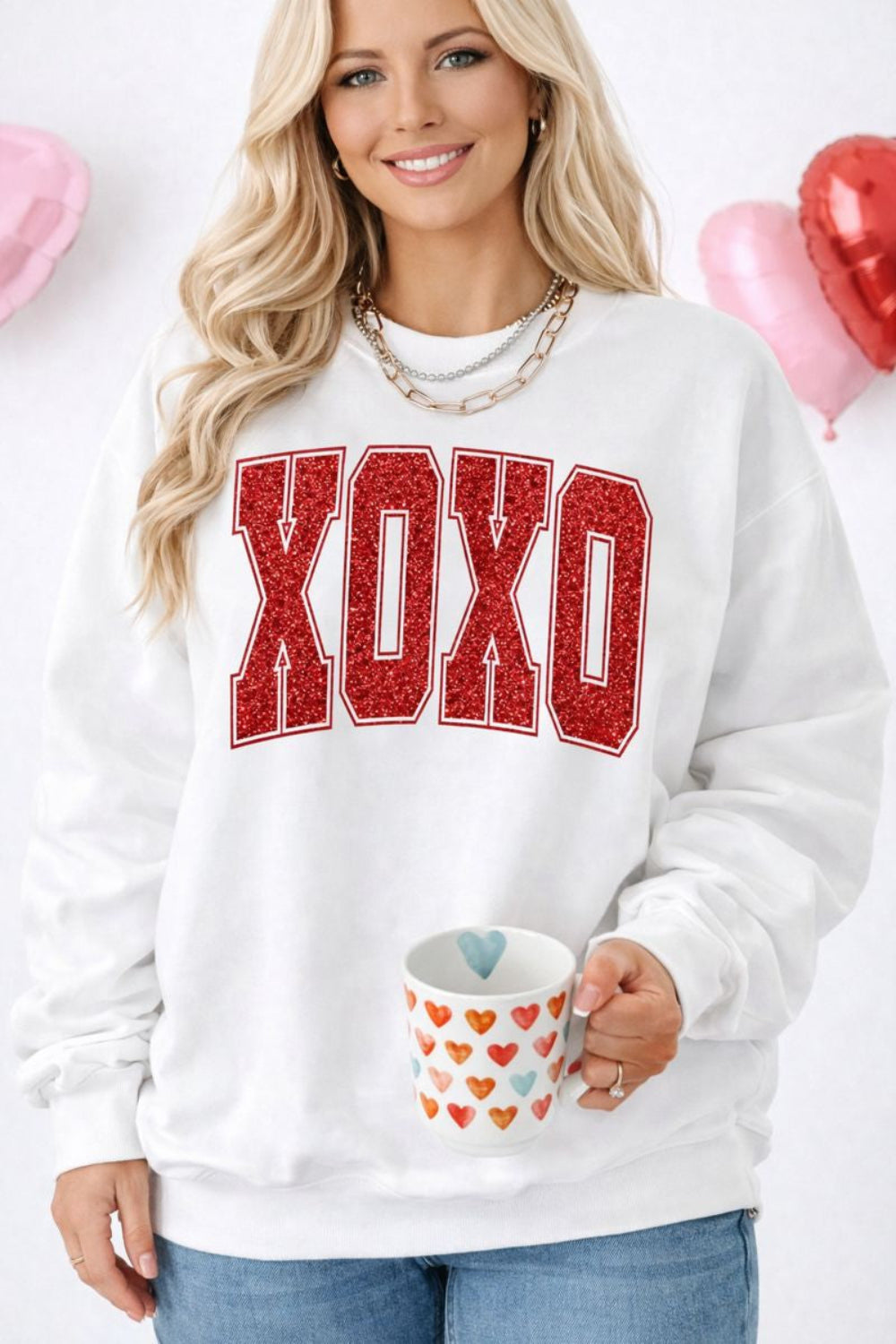 sweatshirt, pullover, round neck, drop shoulder, long sleeve, graphic, slightly stretchy, front view