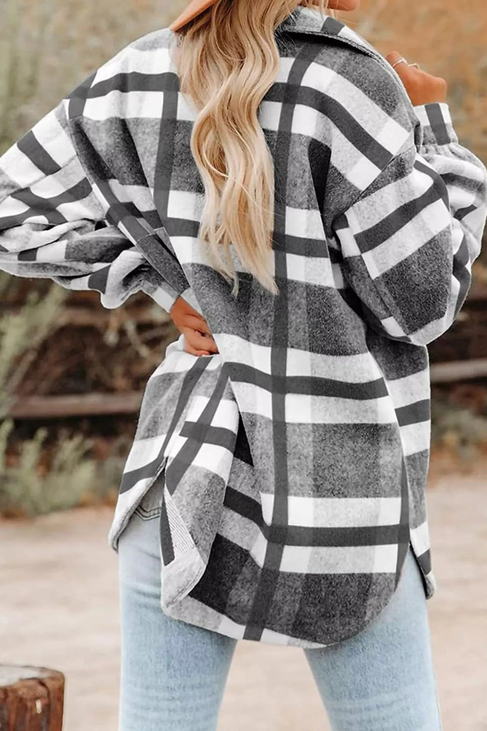 Jacket, Collared, Drop sleeve, Long sleeve, Front patch pockets, Buttoned,
Rounded hem, side, slits, Unlined, No stretch, Back view